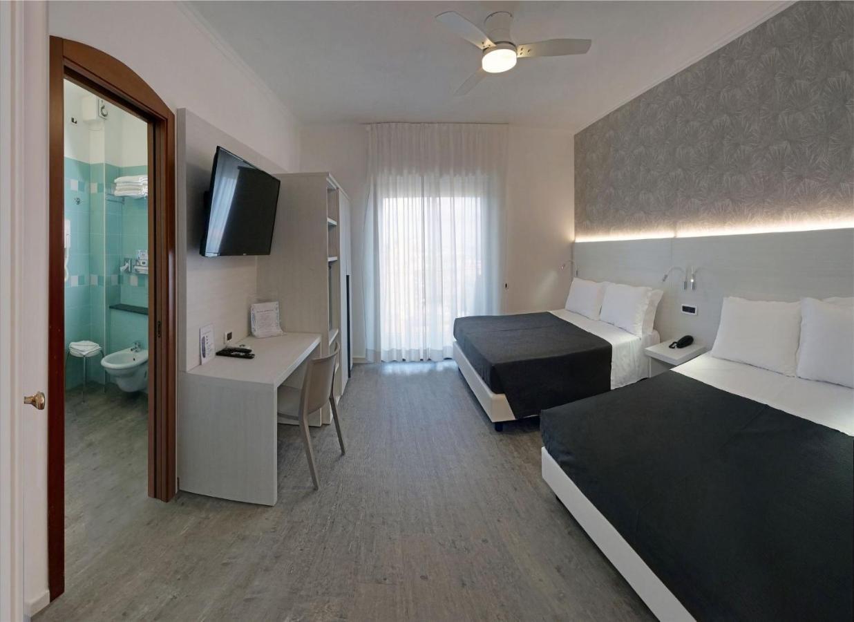 Hotel Venus Gabicce Mare Luaran gambar