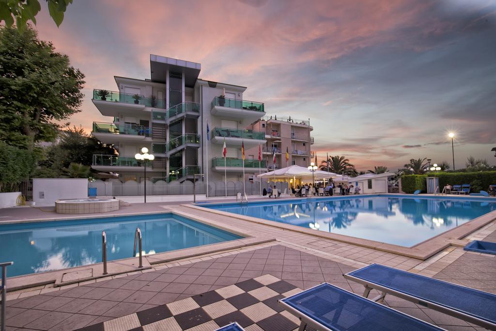 Hotel Venus Gabicce Mare Luaran gambar