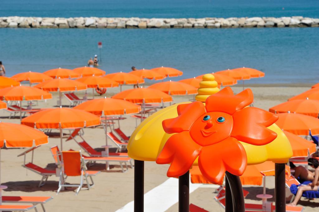 Hotel Venus Gabicce Mare Luaran gambar