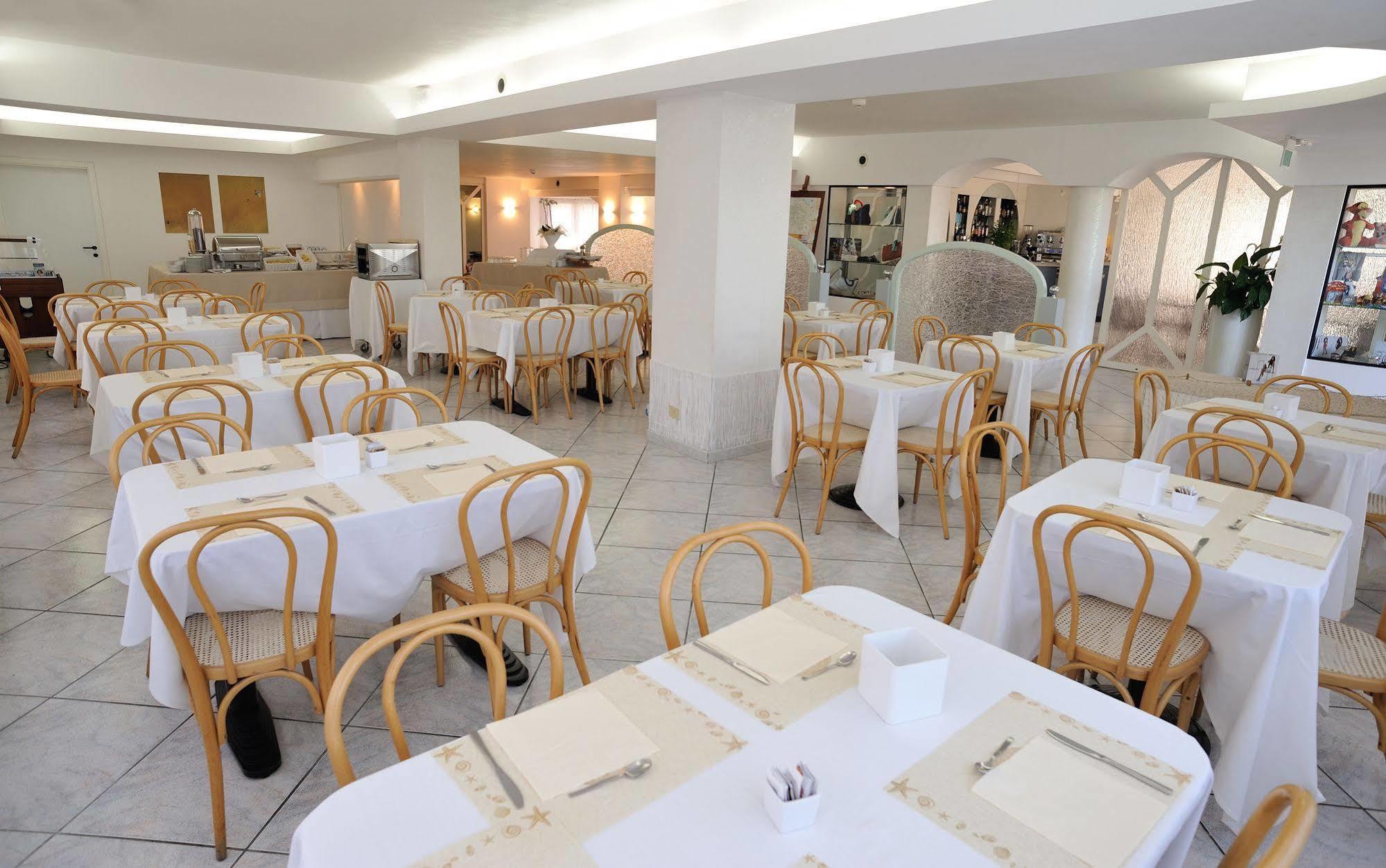 Hotel Venus Gabicce Mare Luaran gambar