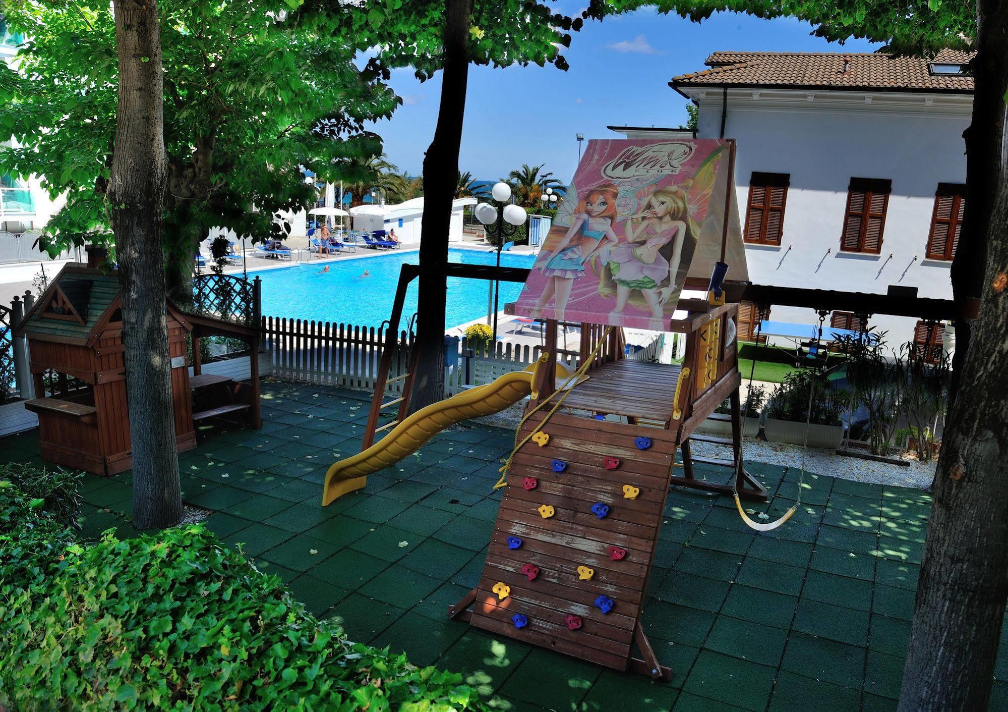 Hotel Venus Gabicce Mare Luaran gambar