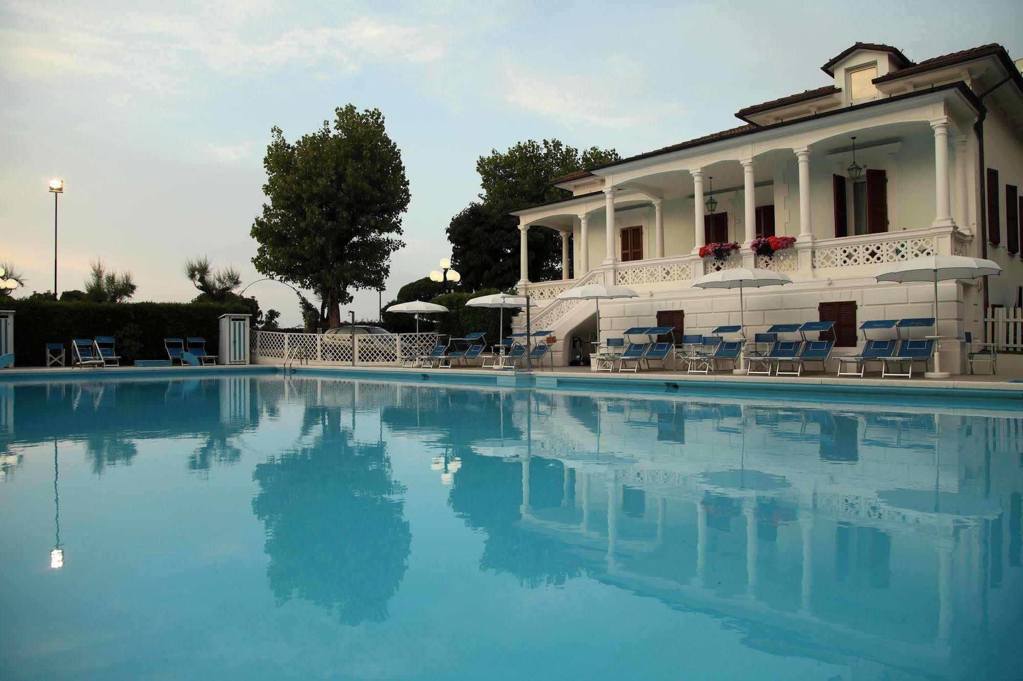 Hotel Venus Gabicce Mare Luaran gambar