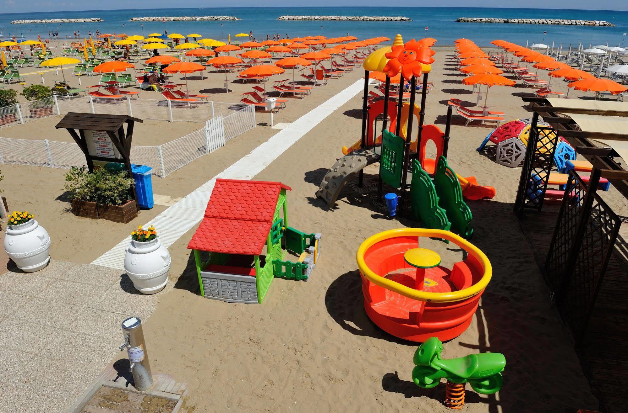 Hotel Venus Gabicce Mare Luaran gambar